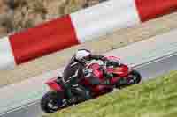 cadwell-no-limits-trackday;cadwell-park;cadwell-park-photographs;cadwell-trackday-photographs;enduro-digital-images;event-digital-images;eventdigitalimages;navarra;no-limits-trackdays;peter-wileman-photography;racing-digital-images;trackday-digital-images;trackday-photos